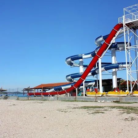 863c * Biograd na Moru